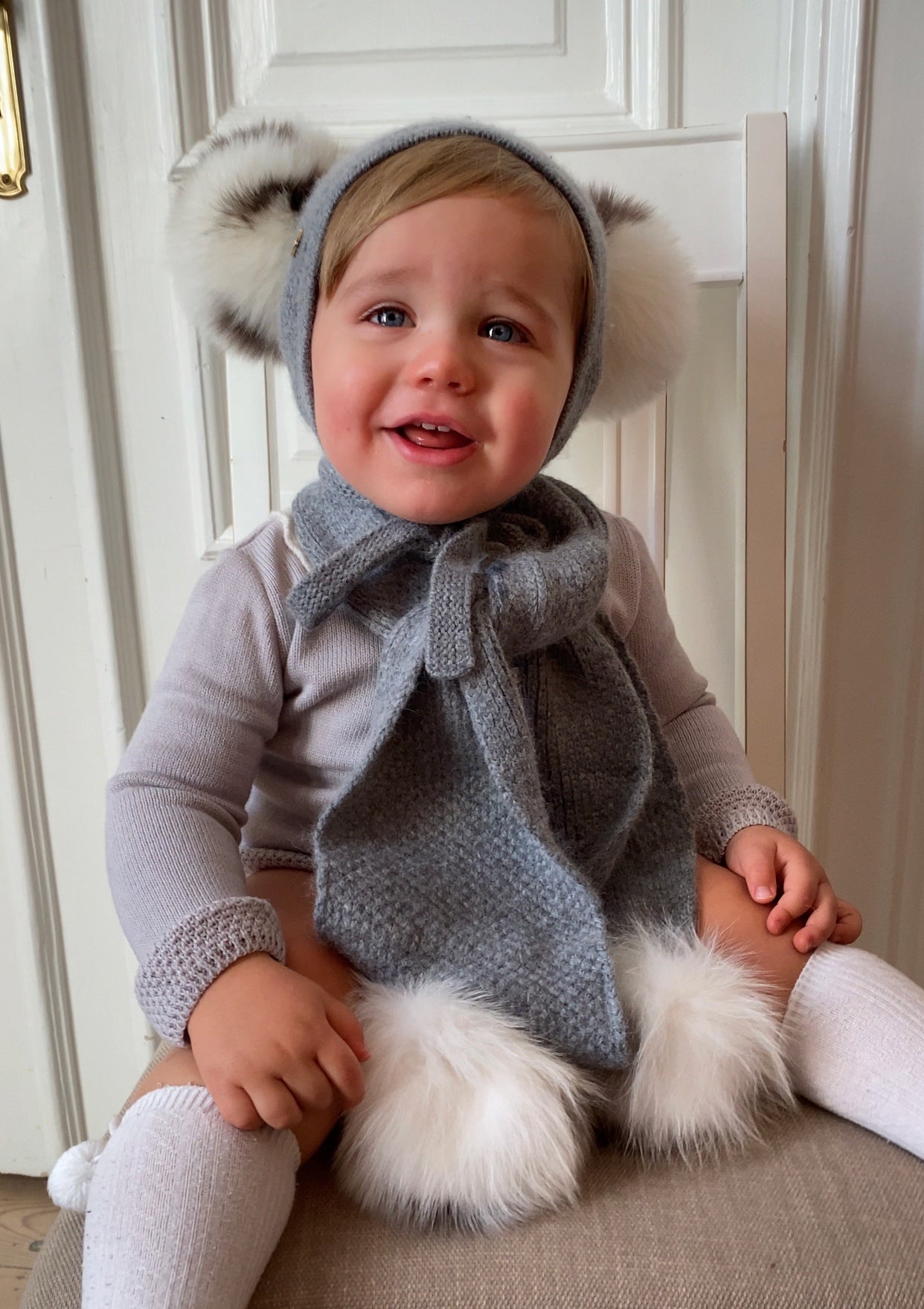 Capri Cashmere Scarf Grey - Piccoli & Co